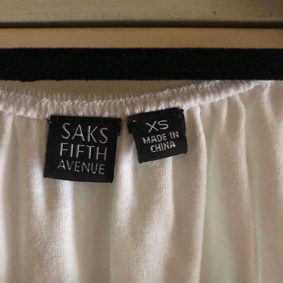 SAKS FITH AVE TANK would fit xs up to medium very stretchy - Picture 2 of 3